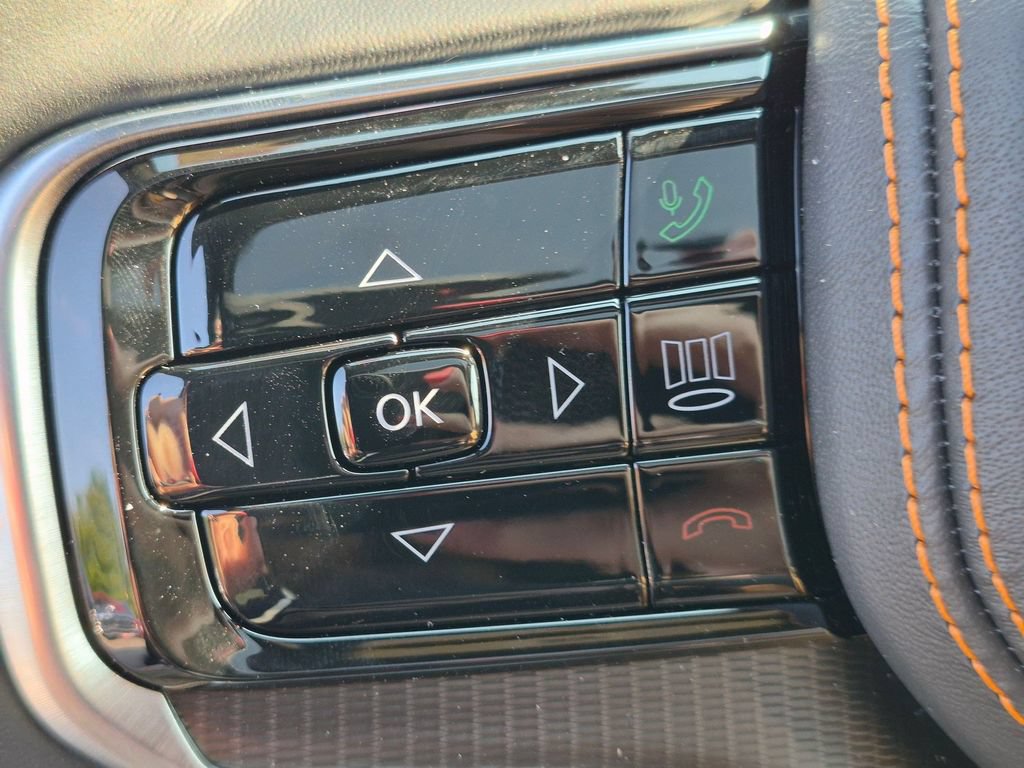 New 2026 Jeep Grand Wagoneer Summit AWD/4WD image 14