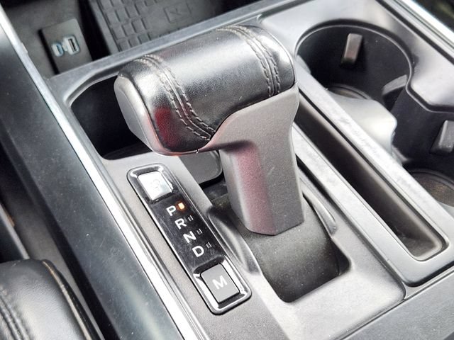 Used 2022 Ford F150 Raptor w/ Equipment Group 801A High AWD/4WD image 21