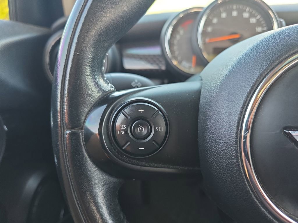 Used 2017 MINI Cooper S FWD image 23