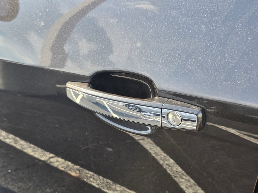 Used 2014 Buick Verano Leather FWD image 26