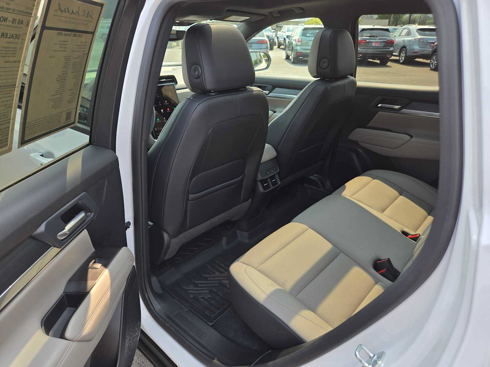 Used 2026 GMC Terrain Elevation w/ Elevation Premium Package AWD/4WD image 16