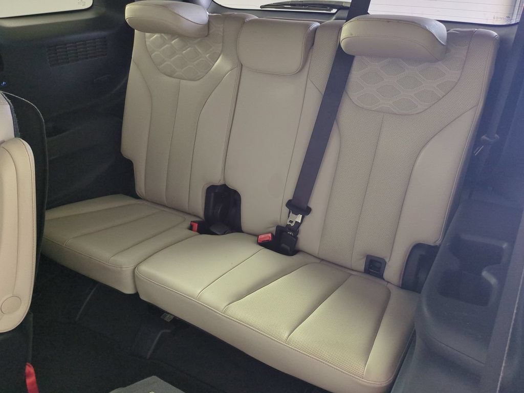 Used 2022 Hyundai Palisade Calligraphy FWD image 16