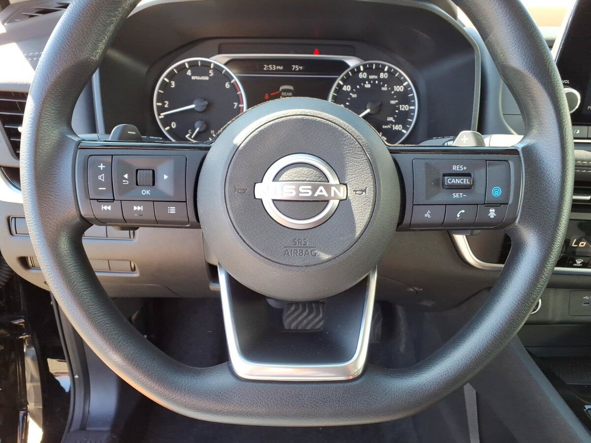 Used 2023 Nissan Rogue SV AWD/4WD image 14