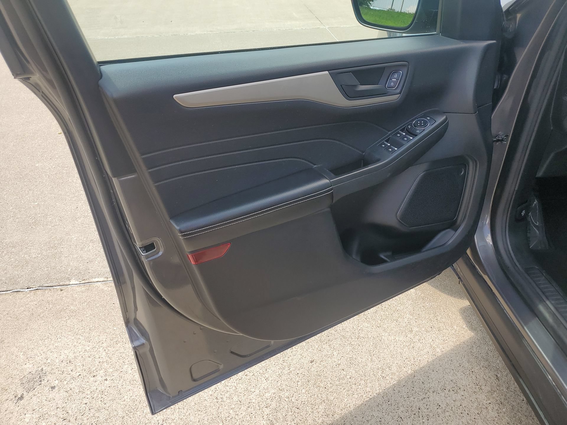 Used 2021 Ford Escape S FWD image 27