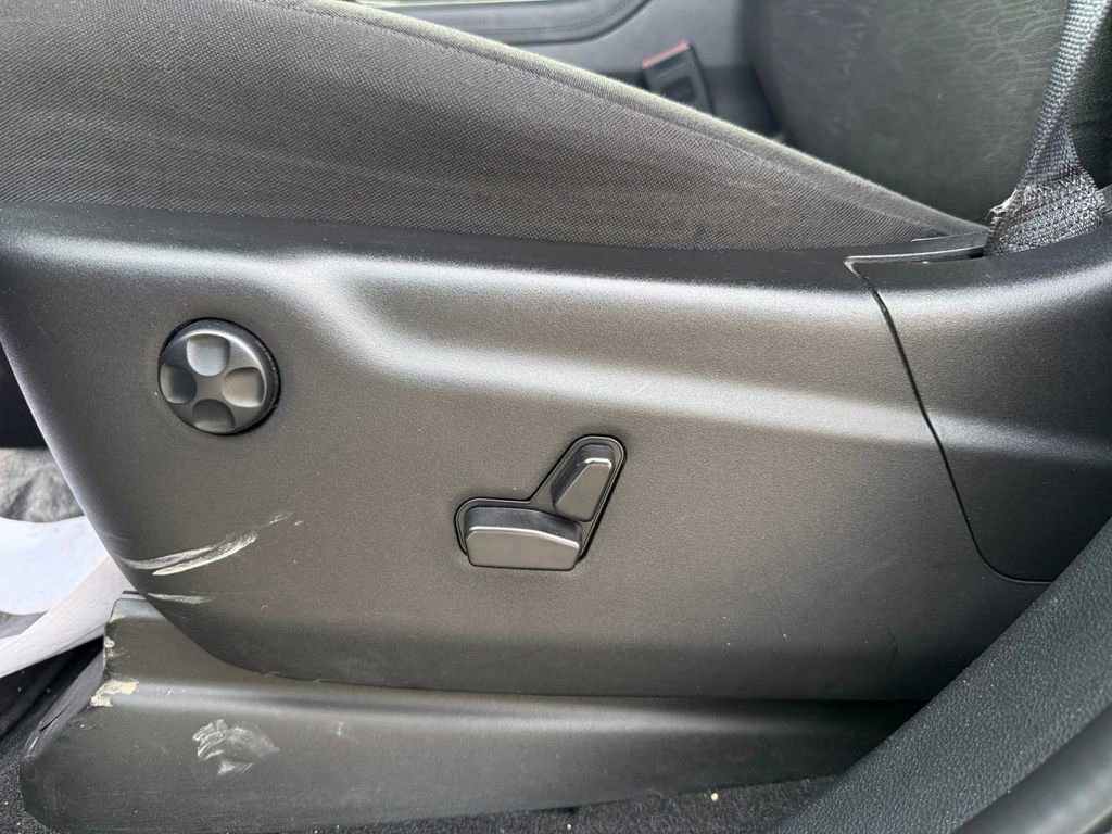 Used 2024 Dodge Durango SXT image 13