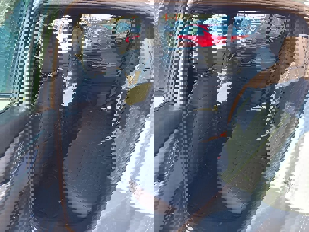 Used 2024 Dodge Hornet GT image 29