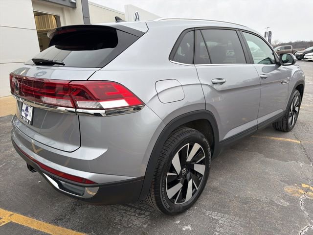 Used 2024 Volkswagen Atlas Cross Sport SE image 8