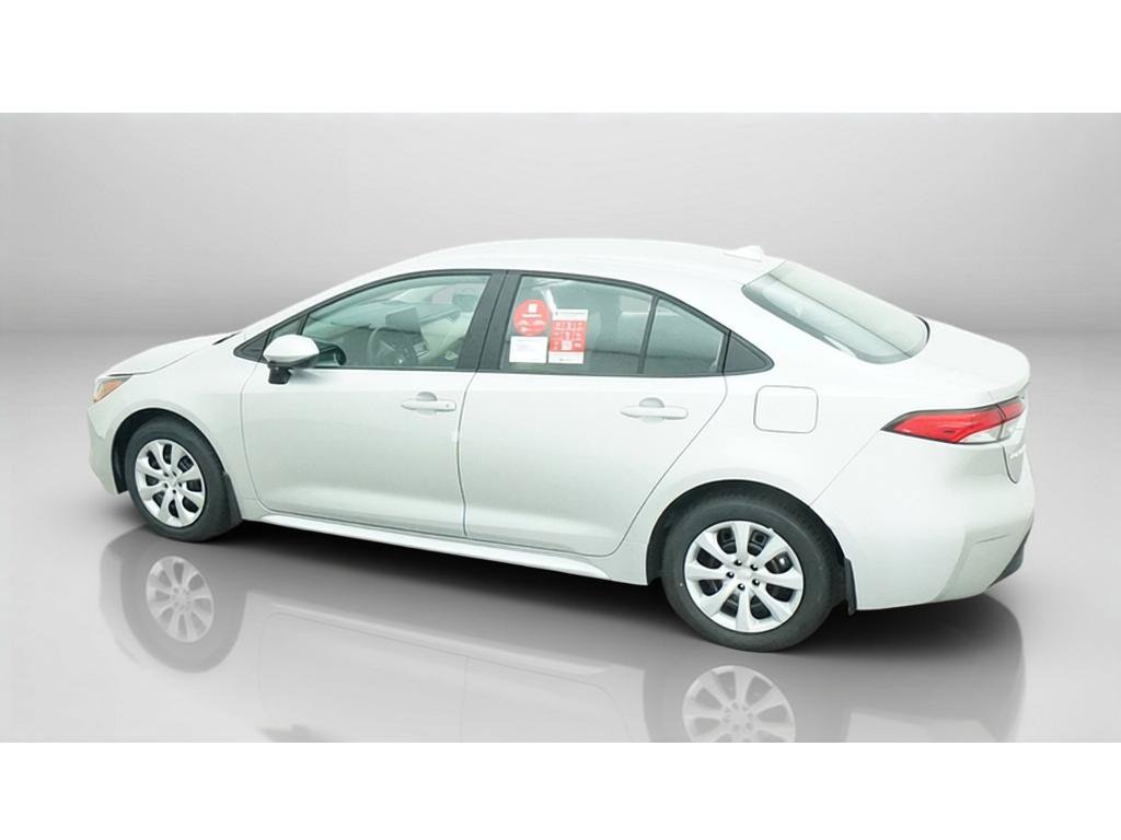 New 2027 Toyota Corolla LE FWD image 4