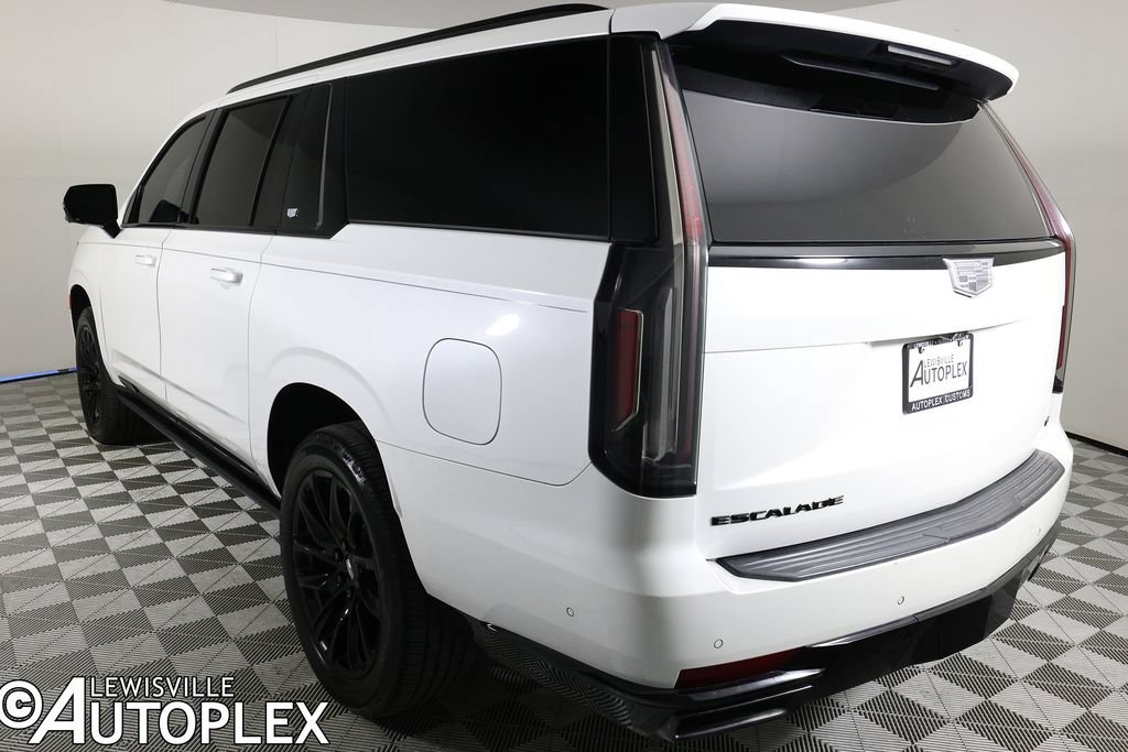 Used 2021 Cadillac Escalade ESV Sport Platinum w/ LPO, ONYX Package AWD/4WD image 7
