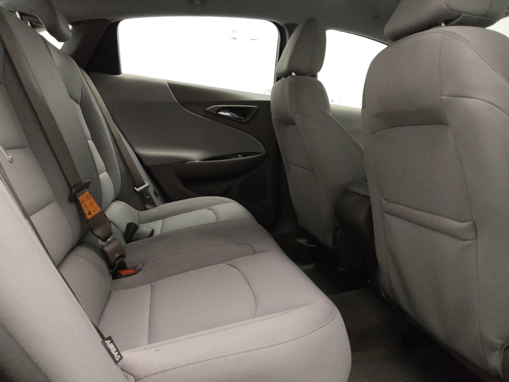 Used 2024 Chevrolet Malibu LS w/ Driver Confidence Package FWD image 19