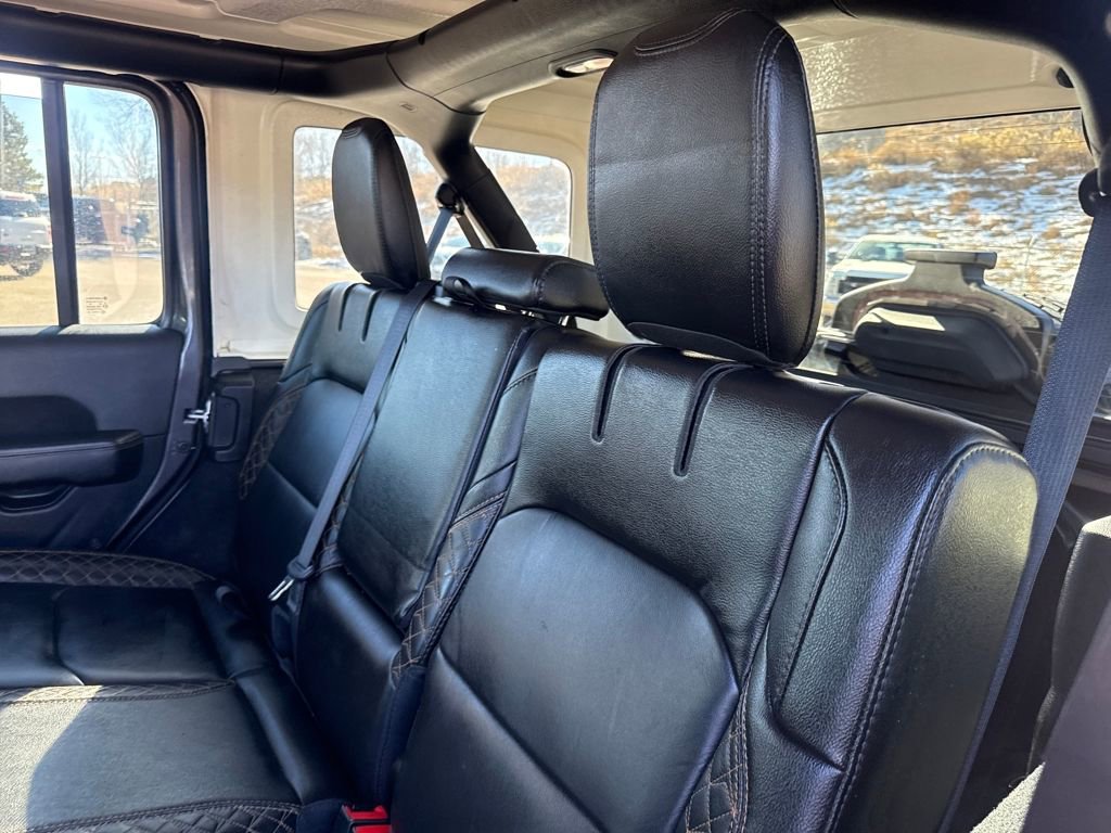 Used 2021 Jeep Wrangler Unlimited Sahara image 22
