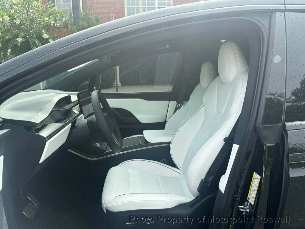 Used 2026 Tesla Model X Plaid AWD/4WD image 12