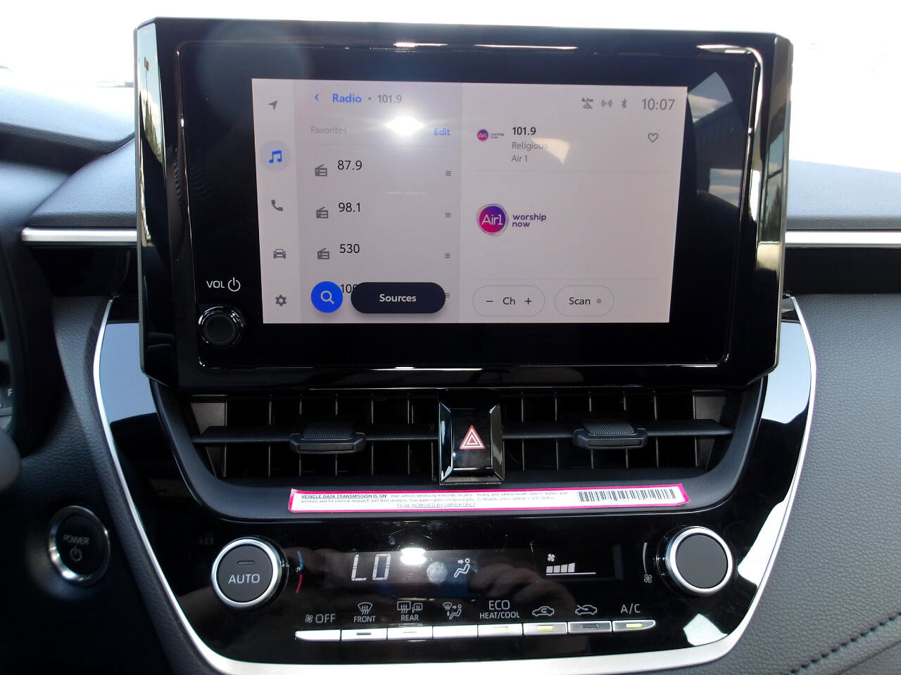 Used 2024 Toyota Corolla SE w/ SE Package AWD/4WD image 18