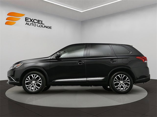 Used 2018 Mitsubishi Outlander SE image 31