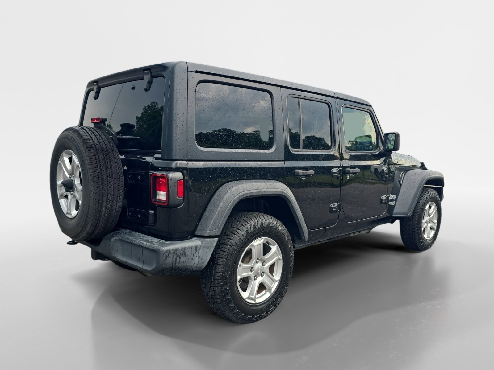 Used 2018 Jeep Wrangler Unlimited Sport S AWD/4WD image 6