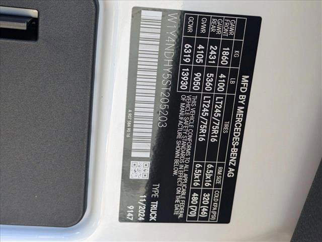 New 2025 Mercedes-Benz Sprinter 2500 image 18