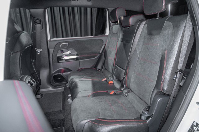 New 2025 Mercedes-Benz EQB 300 4MATIC image 13