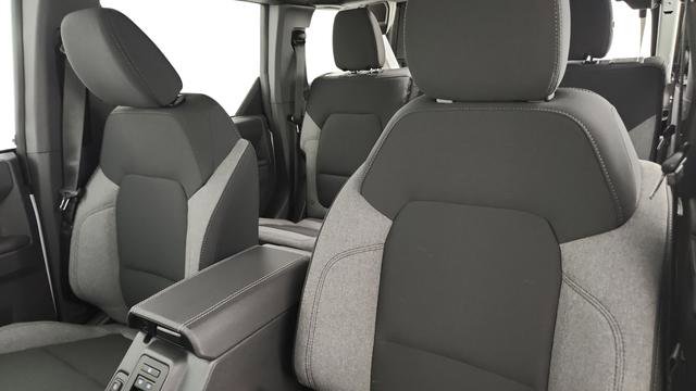 New 2025 Ford Bronco 4-Door image 10