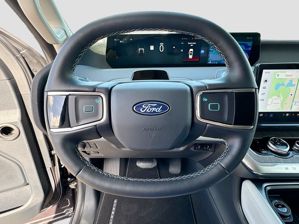 New 2026 Ford Expedition Max Platinum w/ Platinum Ultimate Package AWD/4WD image 11