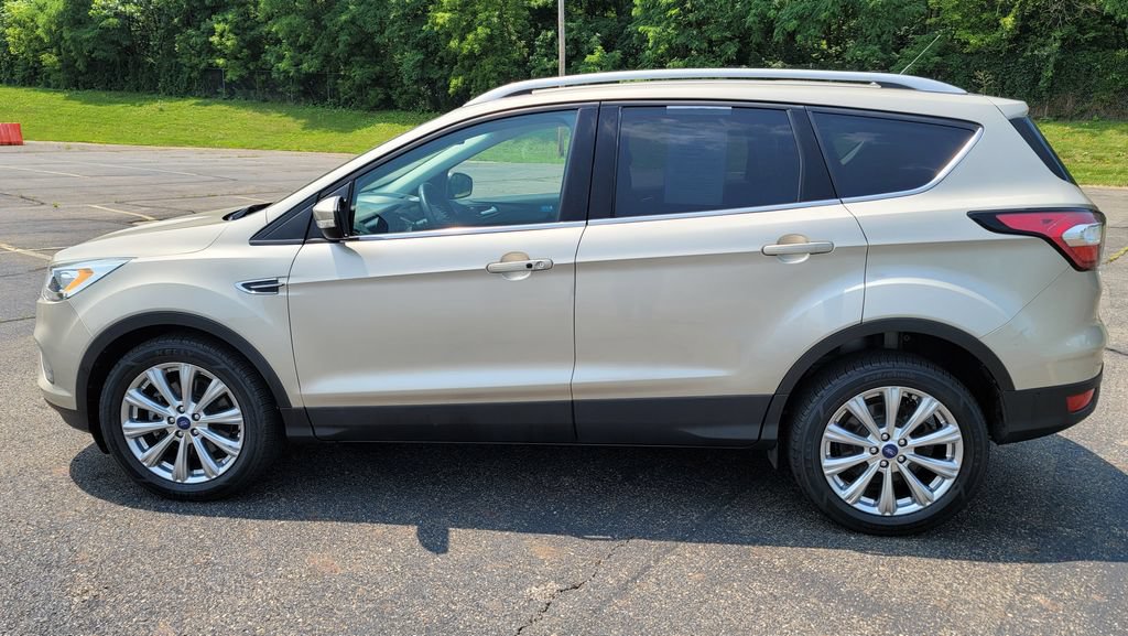 Used 2017 Ford Escape Titanium w/ Equipment Group 301A FWD image 7