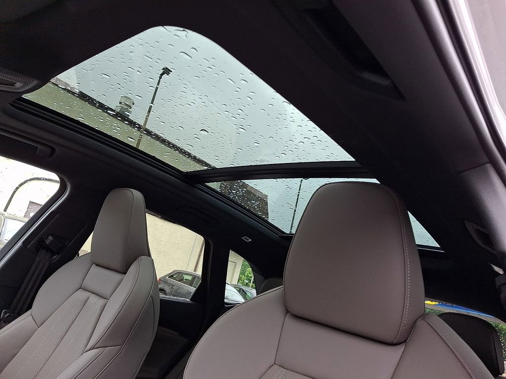 Used 2025 Audi Q5 Premium Plus AWD/4WD image 15