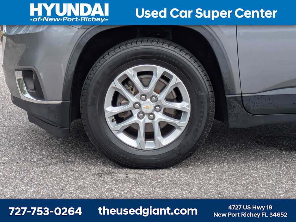 Used 2019 Chevrolet Traverse LT FWD image 10