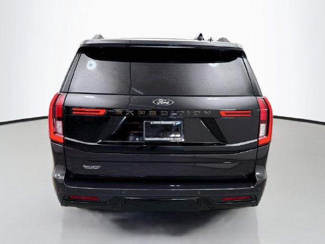 Used 2025 Ford Expedition Tremor AWD/4WD image 6