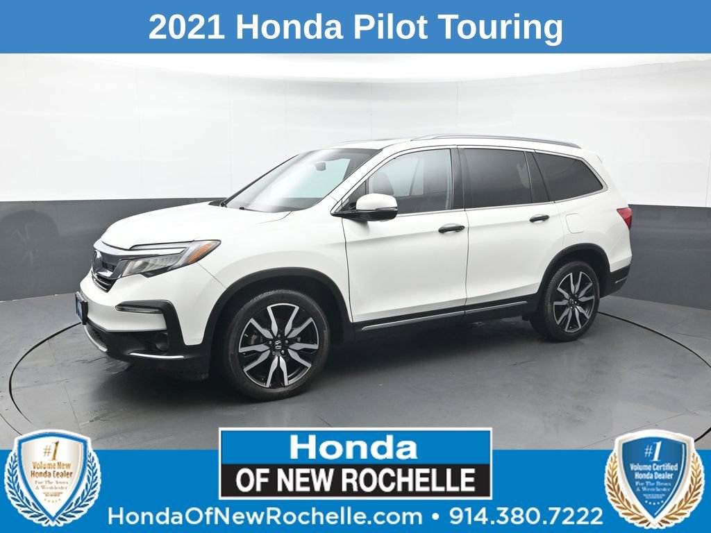 Used 2021 Honda Pilot Touring image 1