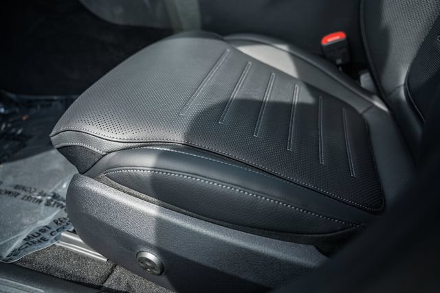 New 2026 Mercedes-Benz C 43 AMG 4MATIC Sedan image 35