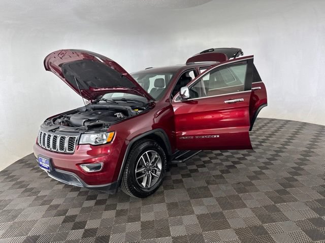 Used 2021 Jeep Grand Cherokee Limited AWD/4WD image 12