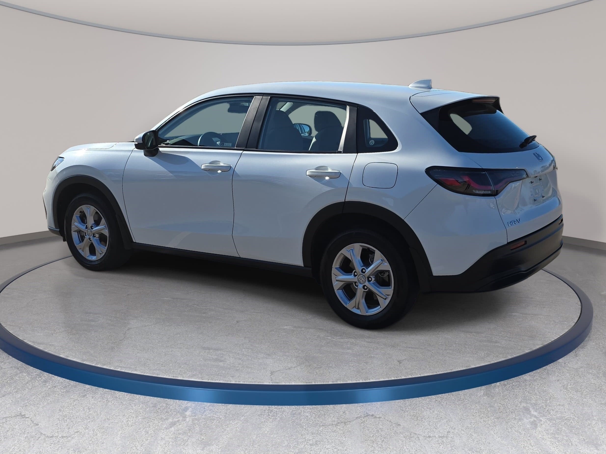 Certified 2024 Honda HR-V LX image 7