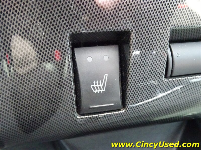 Used 2009 Dodge Challenger SRT8 w/ SRT Option Group II RWD image 19
