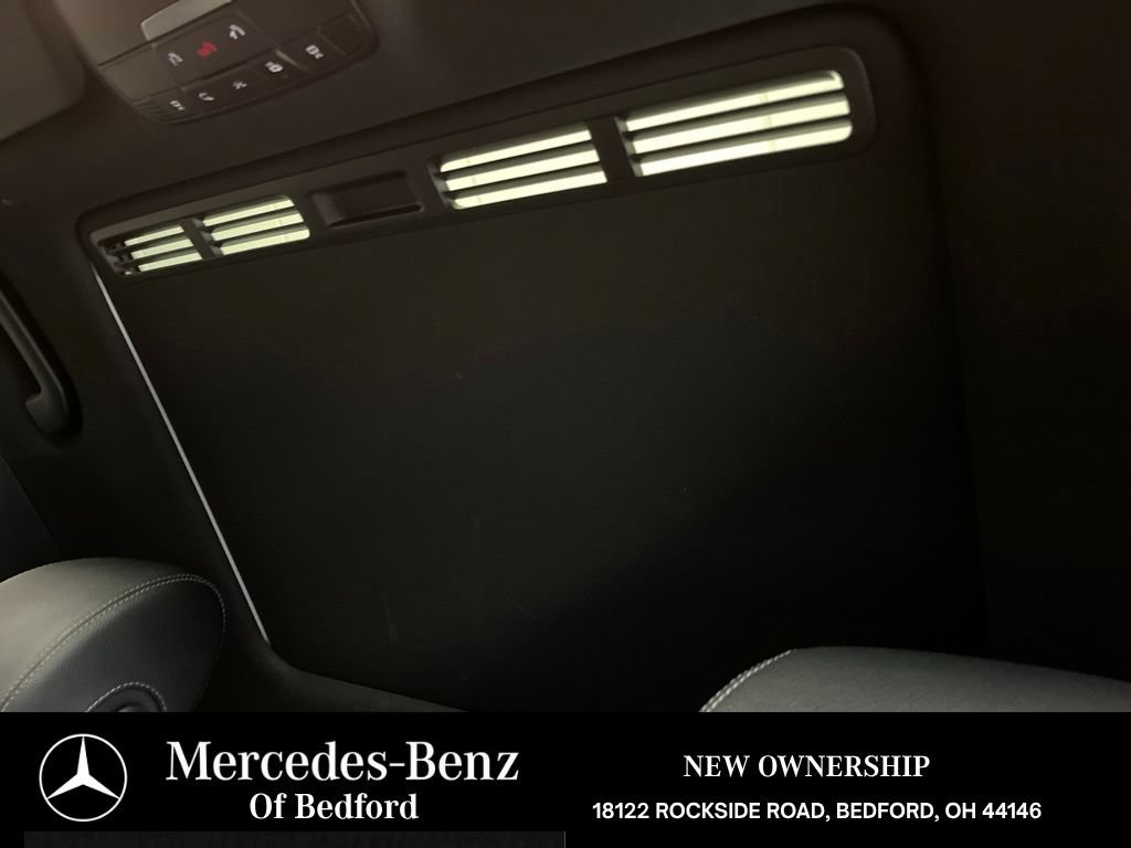 Used 2018 Mercedes-Benz E 300 4MATIC image 31