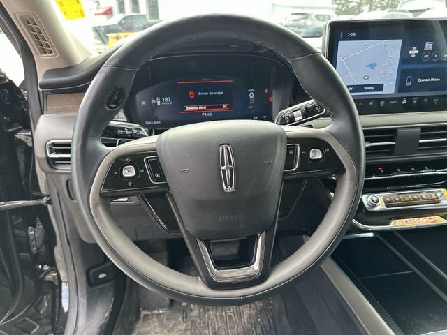 Used 2024 Lincoln Corsair Reserve w/ Equipment Group 201A AWD/4WD image 13