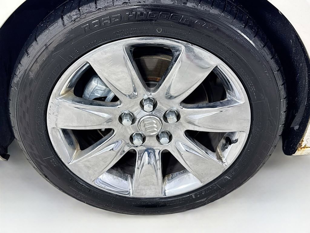 Used 2010 Buick LaCrosse CXL w/ Luxury Package FWD image 39