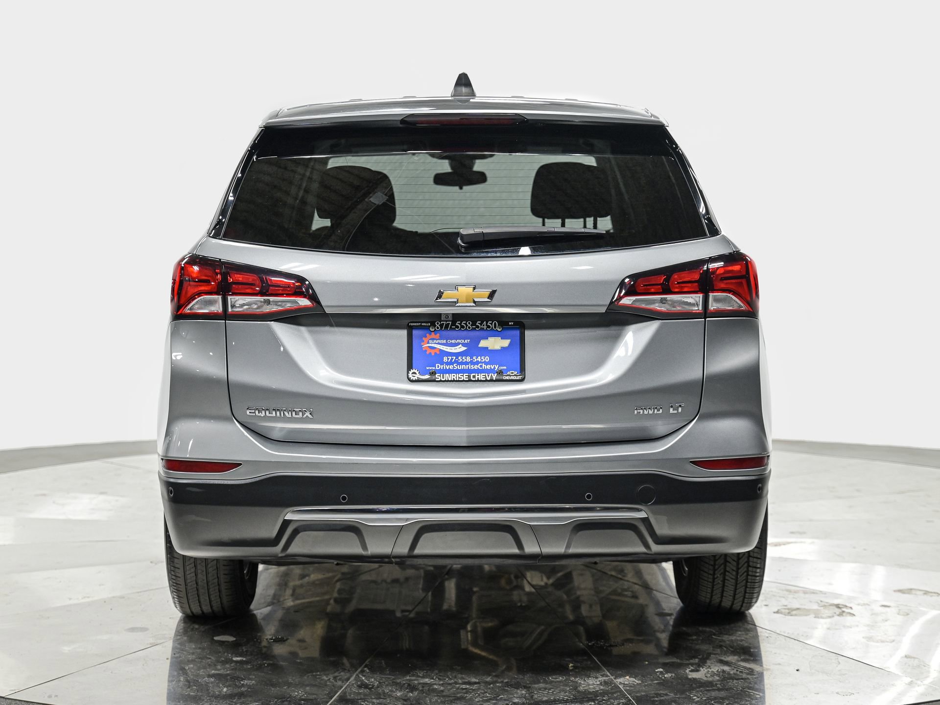 Used 2023 Chevrolet Equinox LT image 5