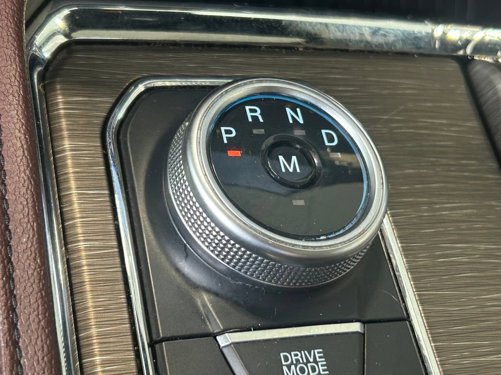 Used 2024 Ford Expedition Limited image 13