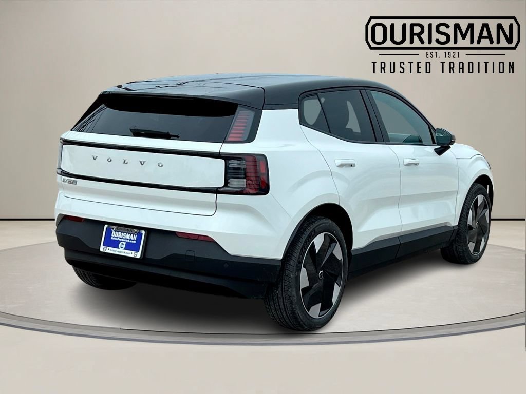 New 2026 Volvo EX30 Plus w/ Climate Package RWD image 3