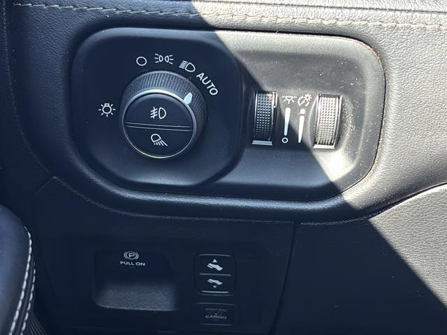 Used 2021 RAM 1500 Limited image 34