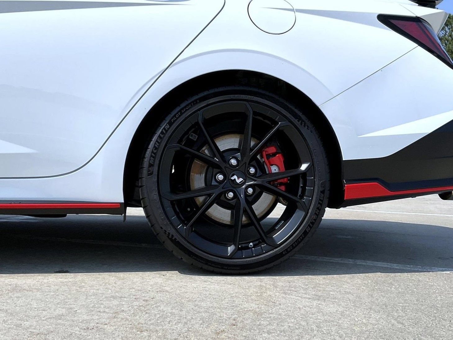 New 2026 Hyundai Elantra N FWD image 23