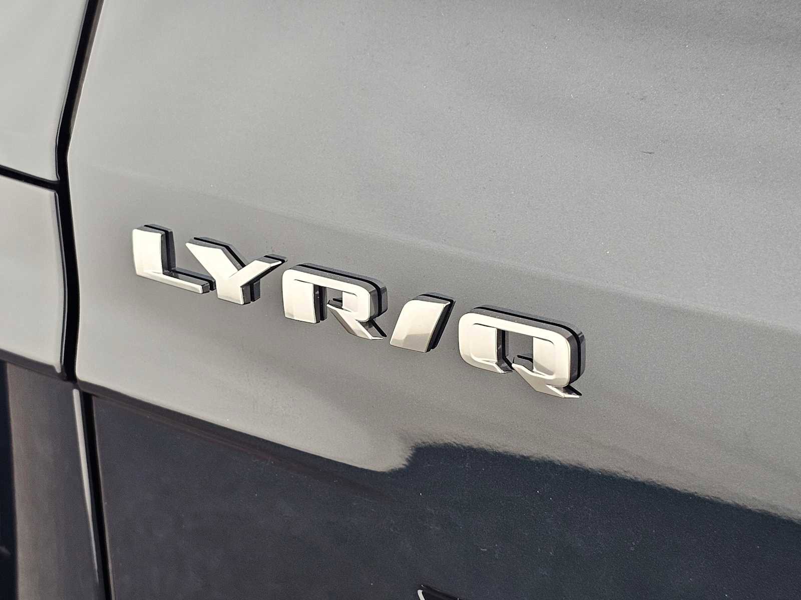 New 2025 Cadillac Lyriq Luxury w/ LPO, Red Accent Package image 14