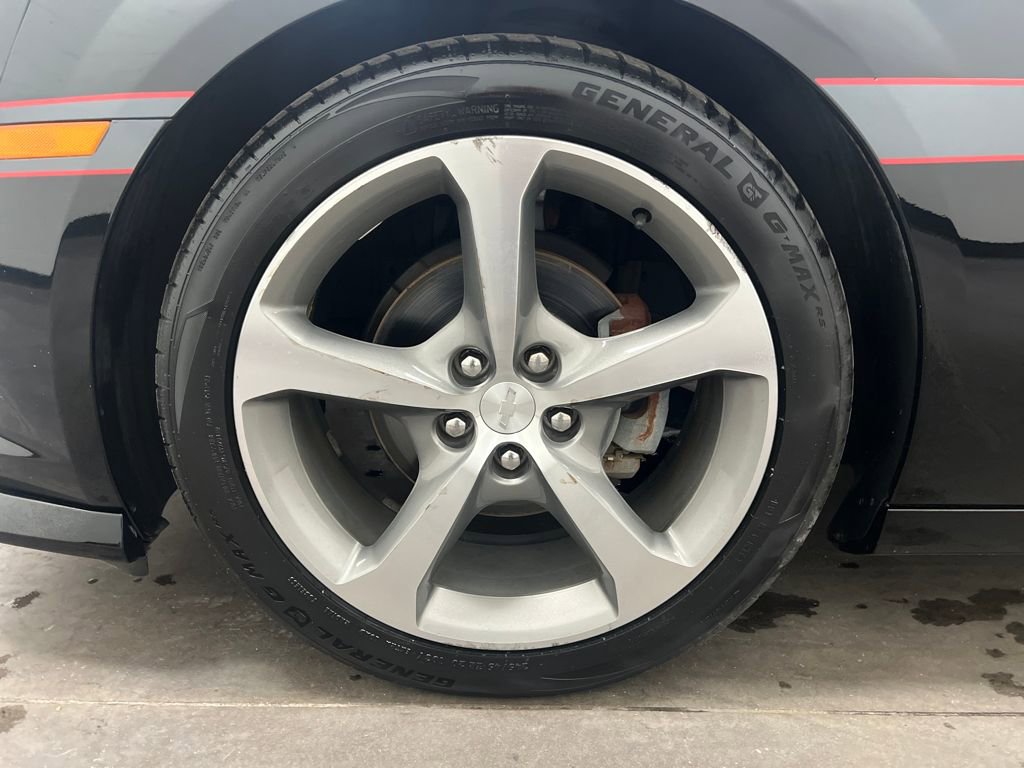 Used 2015 Chevrolet Camaro LT w/ Commemorative Special Edition image 13