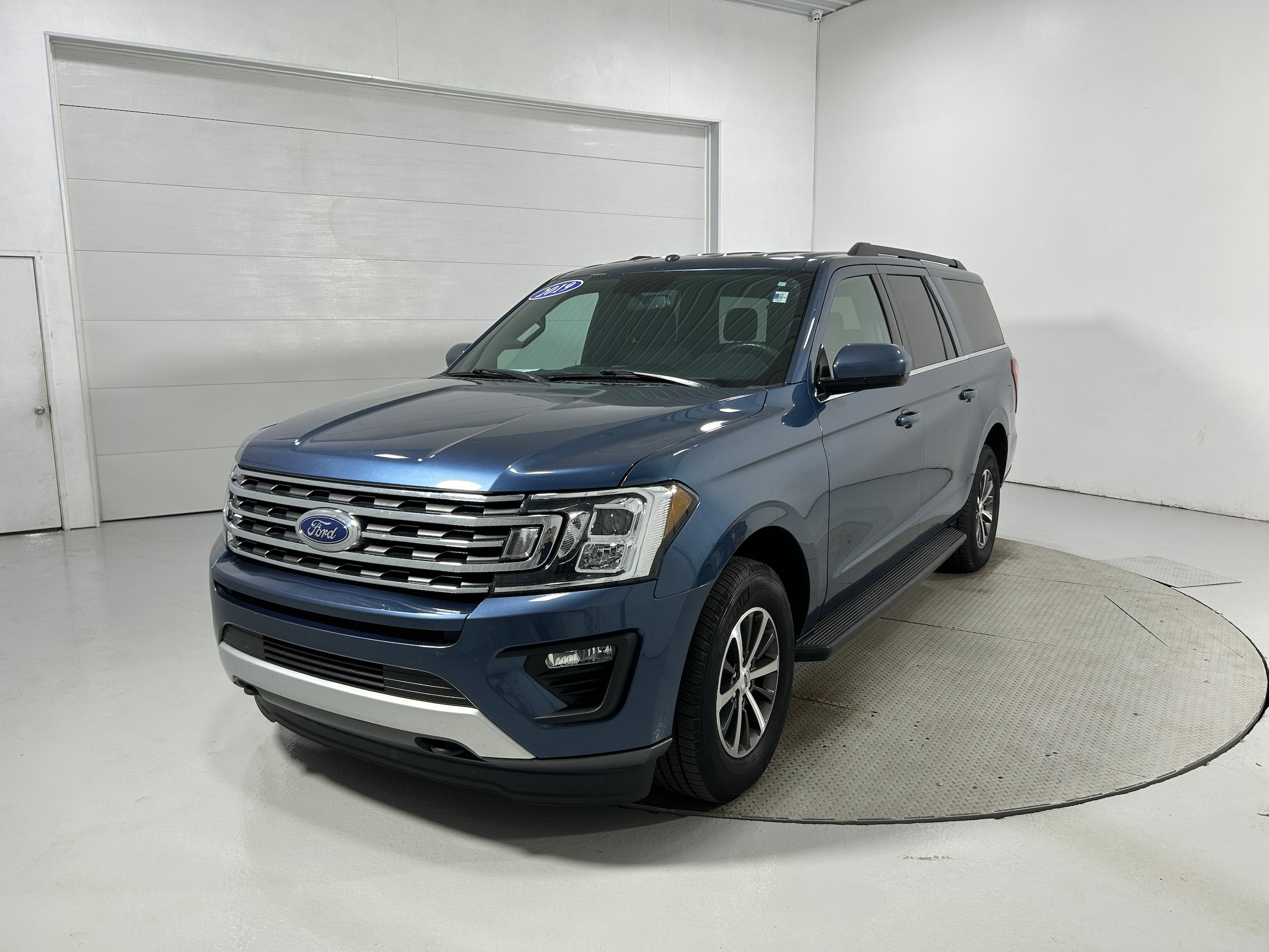 Used 2019 Ford Expedition Max XLT AWD/4WD image 20