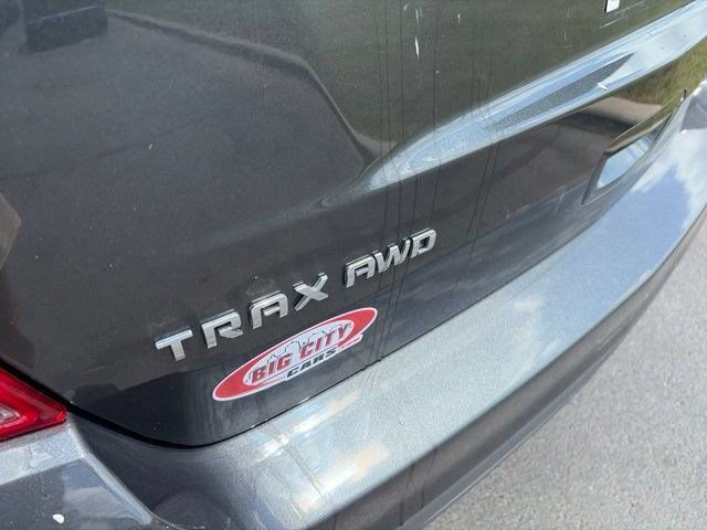 Used 2020 Chevrolet Trax LS w/ Tint and Cruise Package AWD/4WD image 44