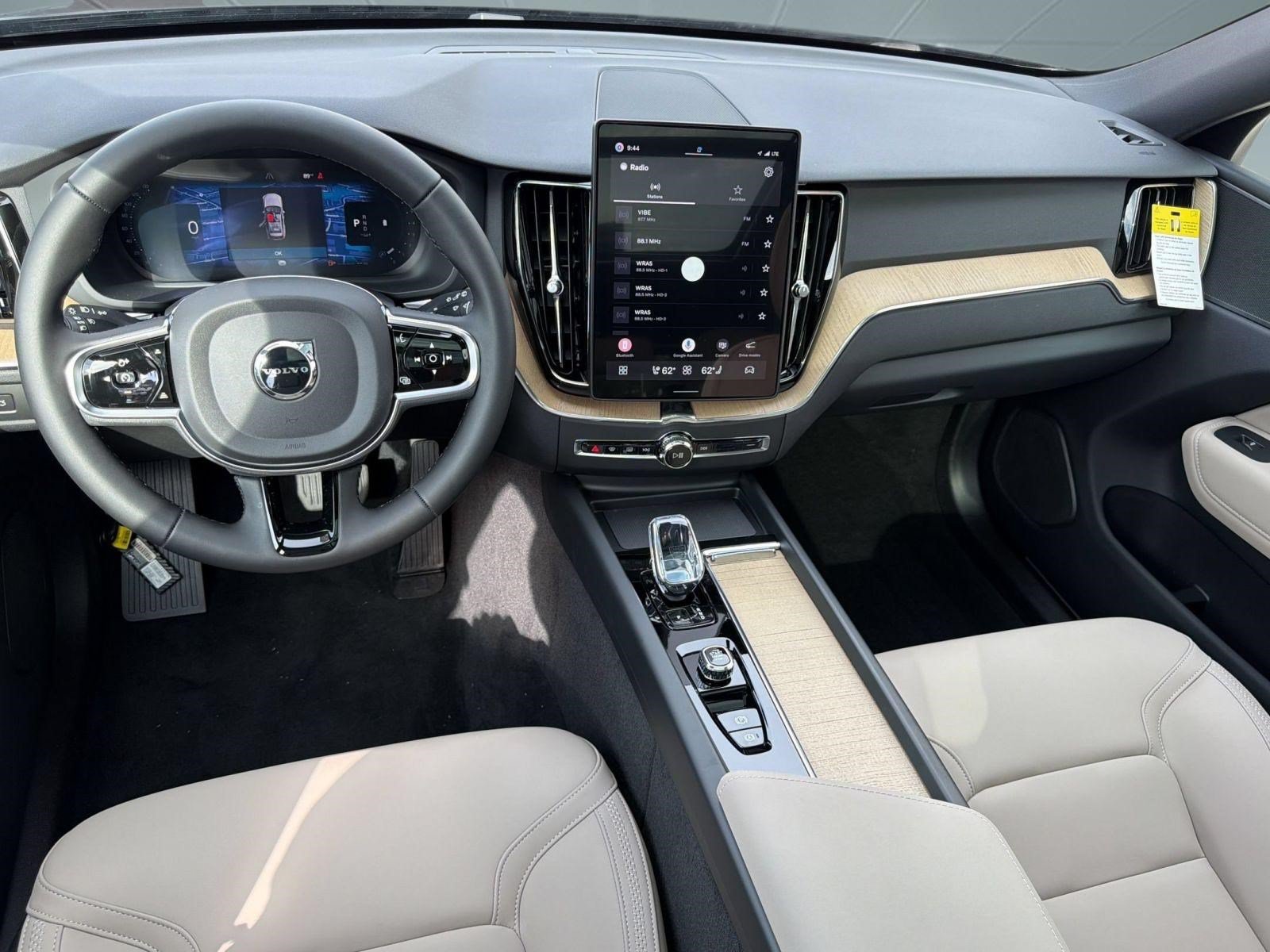 New 2026 Volvo XC60 B5 Plus w/ Climate Package AWD/4WD image 16