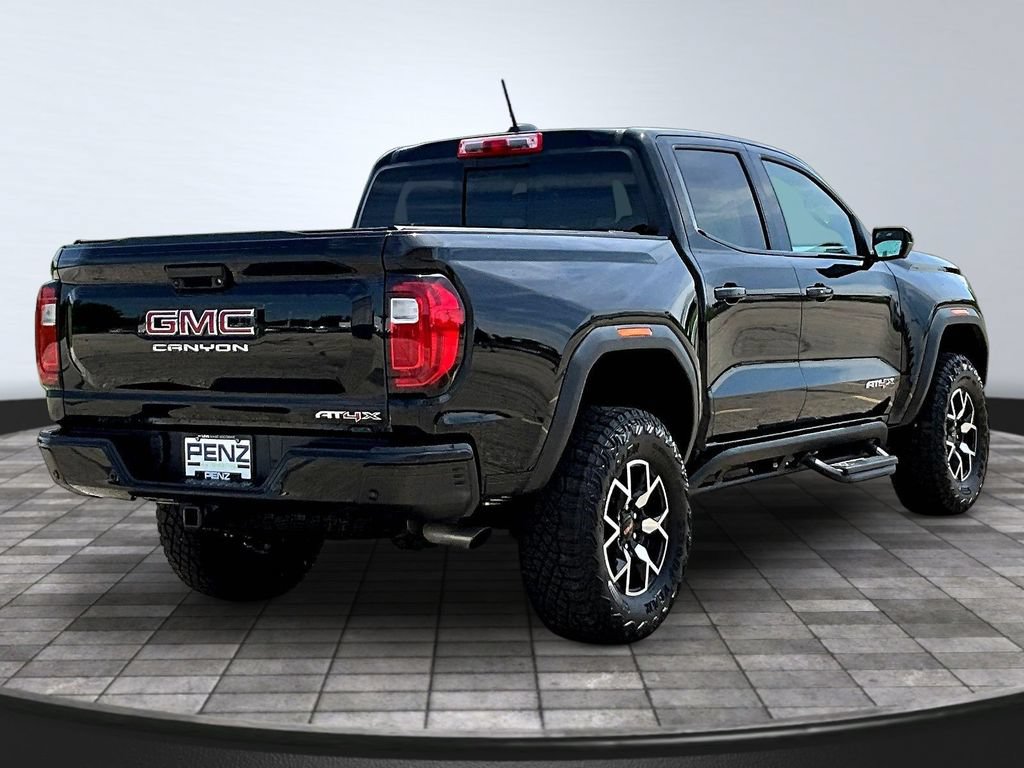 Used 2024 GMC Canyon AT4X AWD/4WD image 7