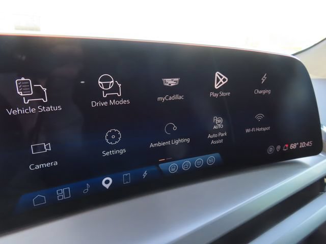 Certified 2026 Cadillac Vistiq Sport w/ LPO, Floor Liner Package AWD/4WD image 20