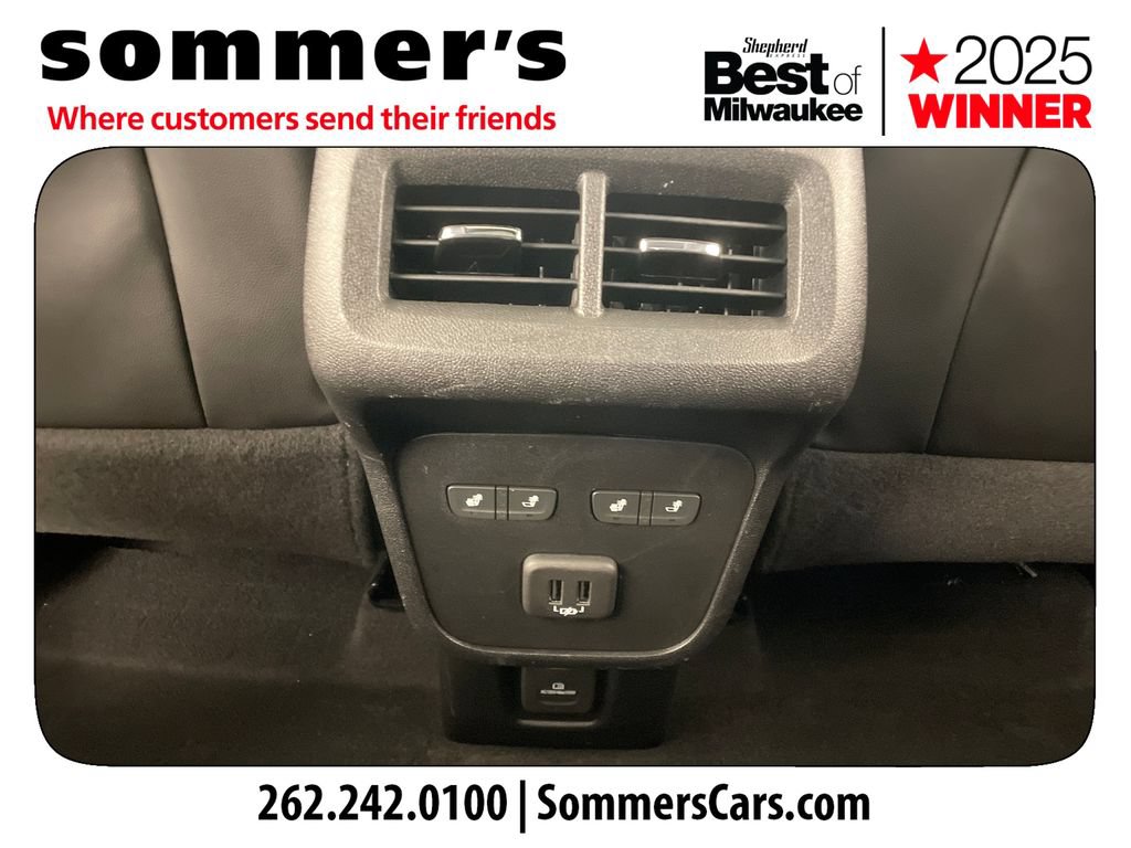 Used 2020 Chevrolet Equinox Premier AWD/4WD image 24