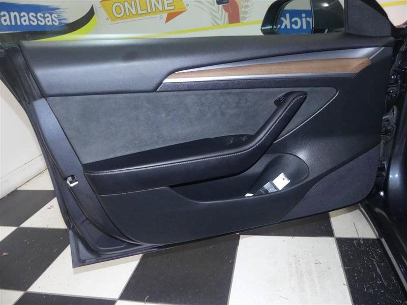 Used 2023 Tesla Model 3 Standard Range RWD image 17