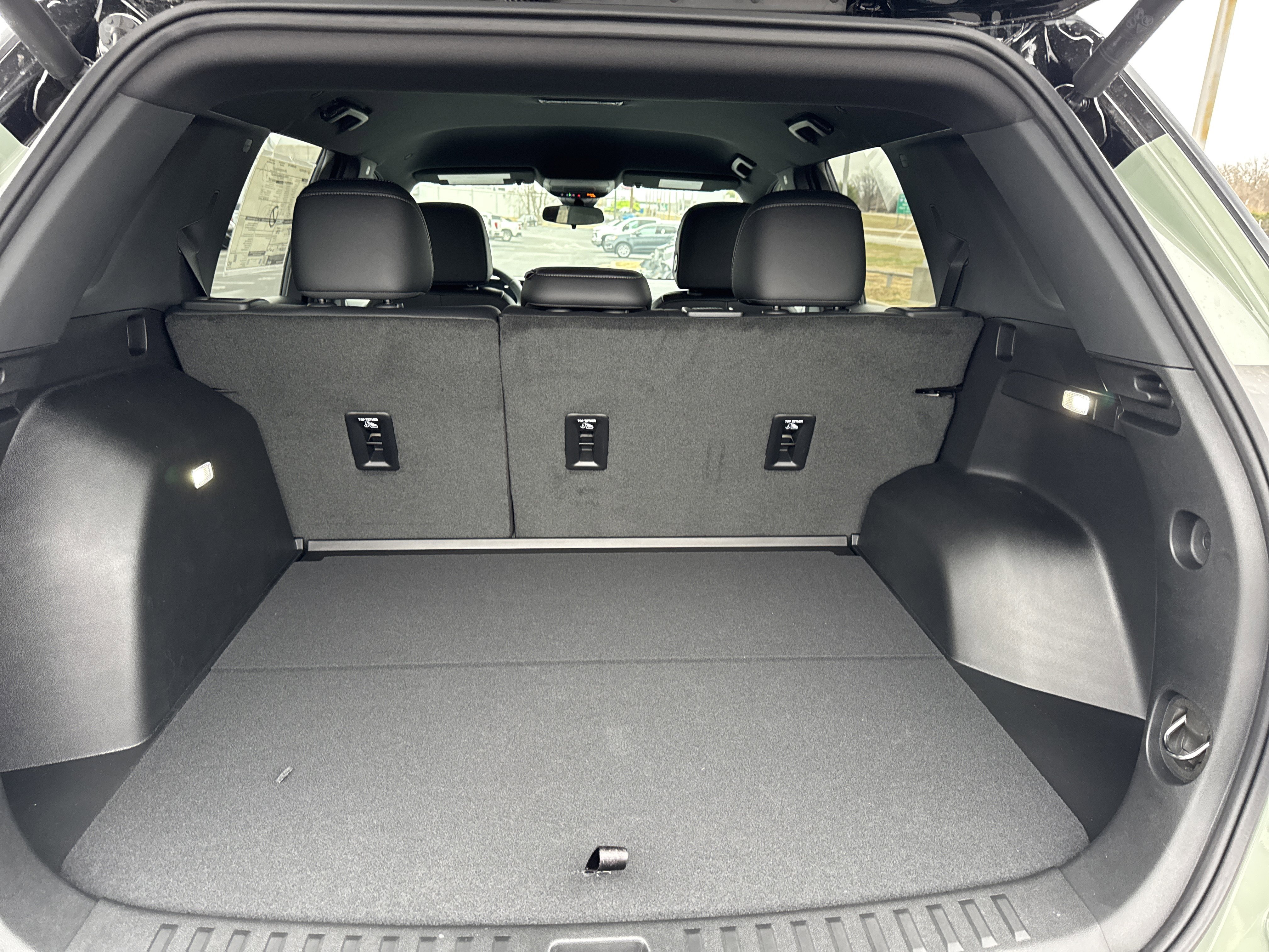 New 2026 Chevrolet Equinox LT w/ Convenience Package II image 8